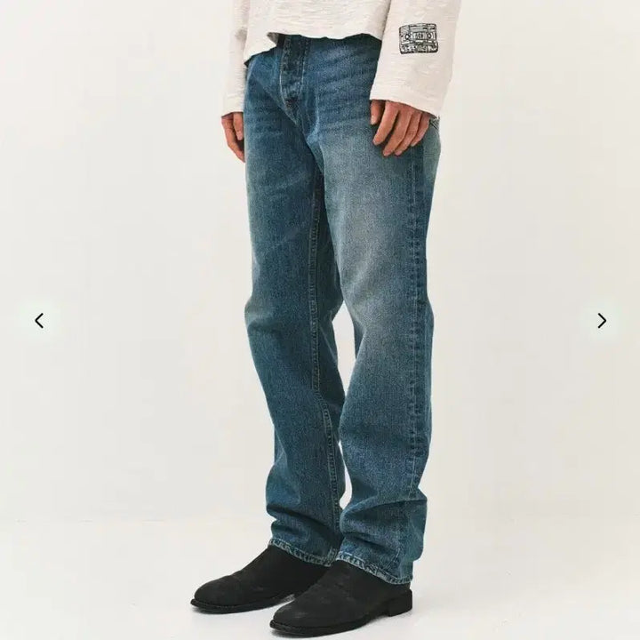 [SOLD OUT] 서피스에디션 로스트 스트레이트 데님 팬츠 S size