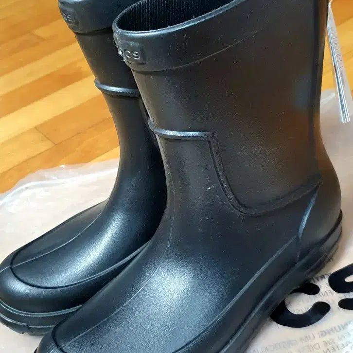 [BUNJANG] 크룩스(CROCS) ICONIC AllCast 남성 레인부츠 (새상품) / 크룩스(CROCS) ICONIC AllCast 남성 레인부츠 (새상품)