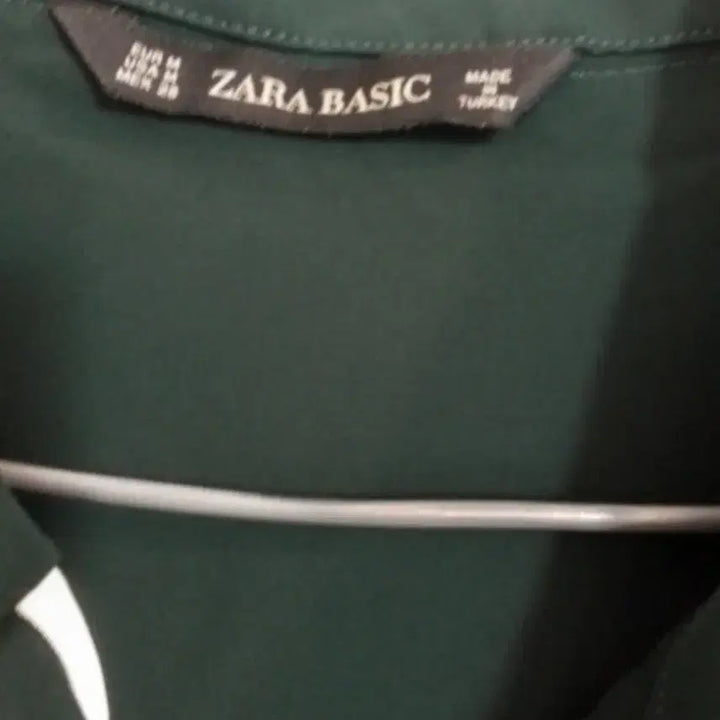 [BUNJANG] Zara Basic Green Ribbon Blouse / 여프리자라 베이직 그린 리본 블라우스