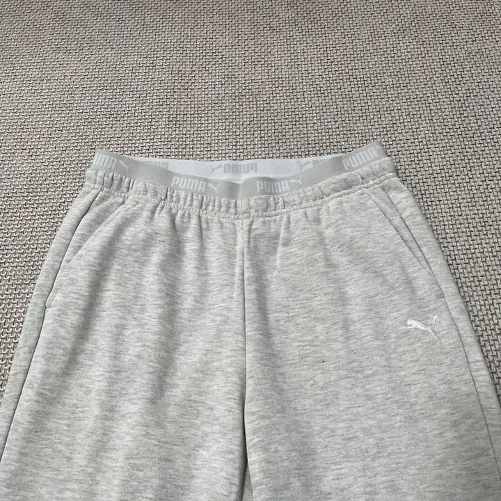 [BUNJANG] Puma Training Pants (Size L) / L 퓨마 트레이닝복 바지 하의 B.6423
