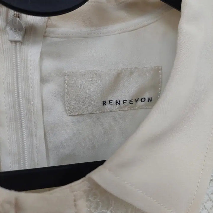 [SOLD OUT] 레니본 레이스 원피스