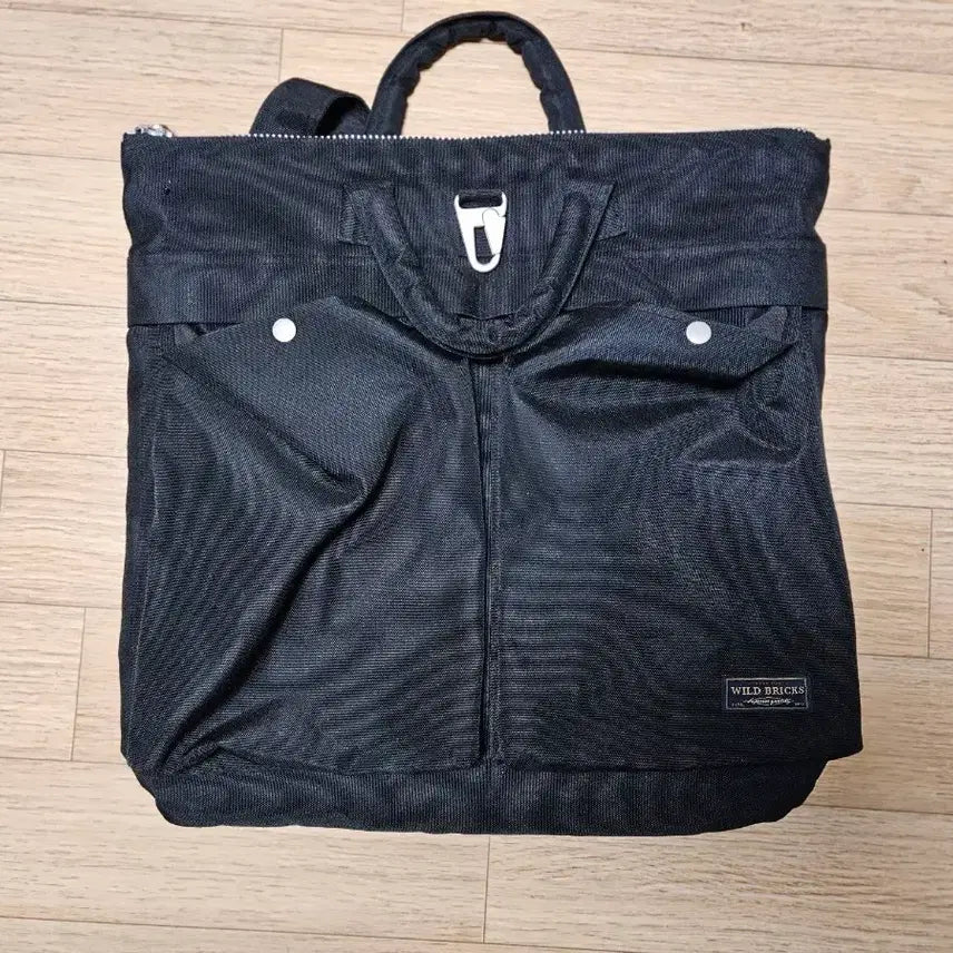 [BUNJANG] Wildbricks Black Tote Bag / 와일드브릭스 블랙 토트백