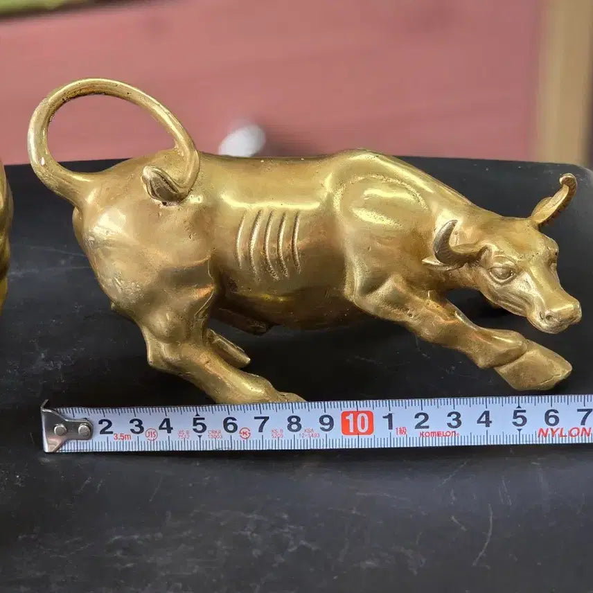 [BUNJANG] Bronze Bull Sculpture Pair / 황소 동조각상 한쌍