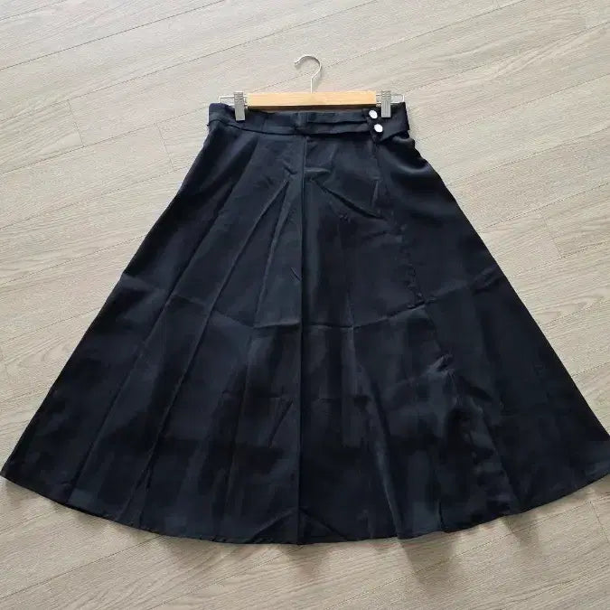 [BUNJANG] Focus Summer Flare Long Dress / (새상품) 포커스 여름 원피스