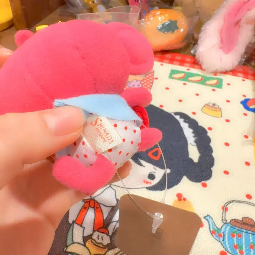 [BUNJANG] Sinada Monkey Pink Apple Plush Doll / 고전 시나다 원숭이 핑크 사과 인형