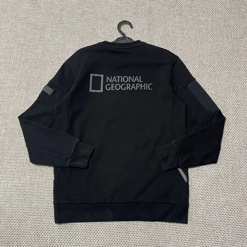 [BUNJANG] National Geographic Round Neck Sweatshirt / S 네셔널지오그래픽 라운드 맨투맨 B.7705