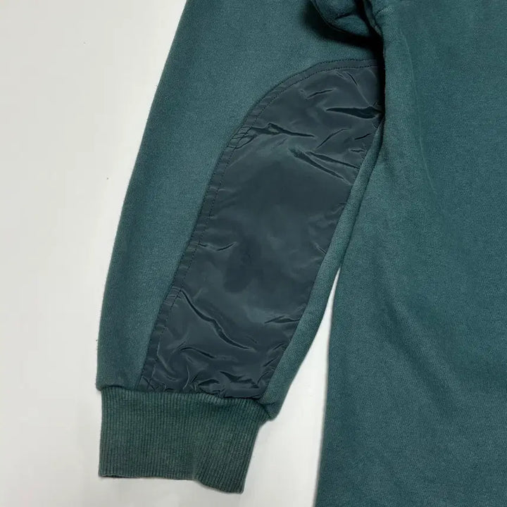 [BUNJANG] Hush Puppies Utility Pocket Sweatshirt / 허쉬파피 유틸리티 포켓 맨투맨