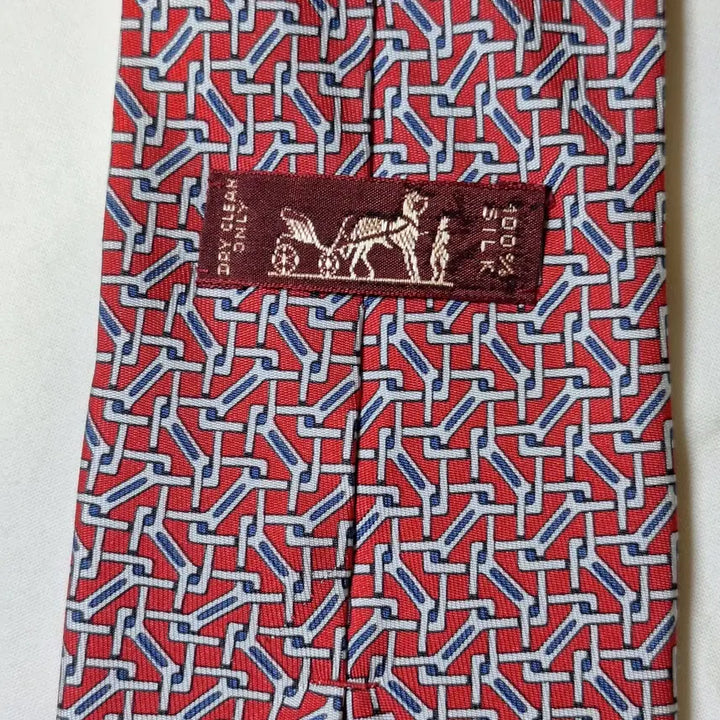 [SOLD OUT] 에르메스 레드 블루 링크패턴 실크 넥타이