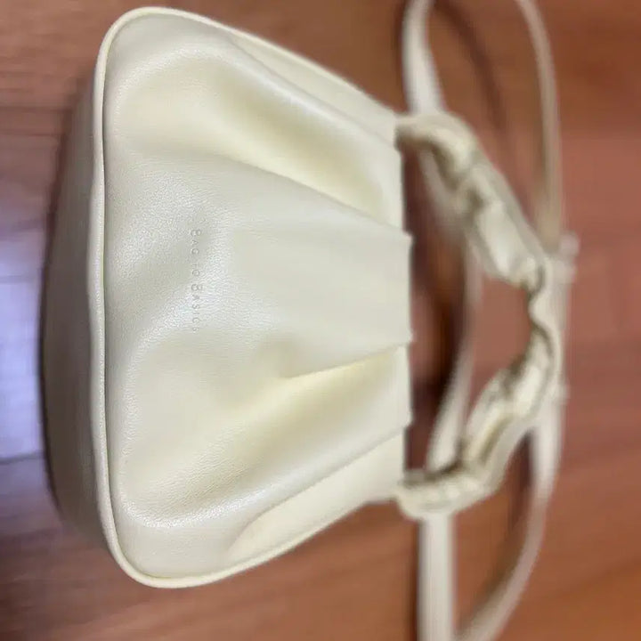 [SOLD OUT] BAG TO BASICS 프링백 레몬