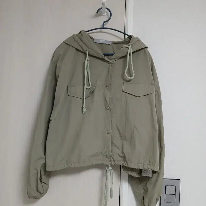[BUNJANG] Olive Green Windbreaker Jacket / 올리브그린 바람막이