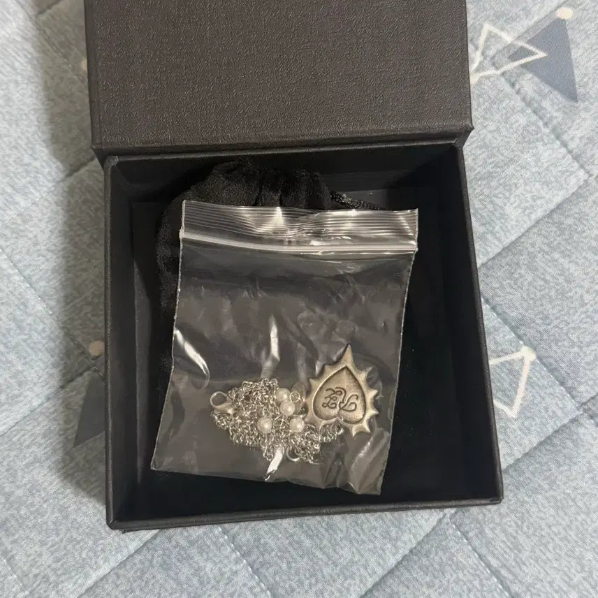 [SOLD OUT] 라이즈 페임 목걸이 MD md 전시회