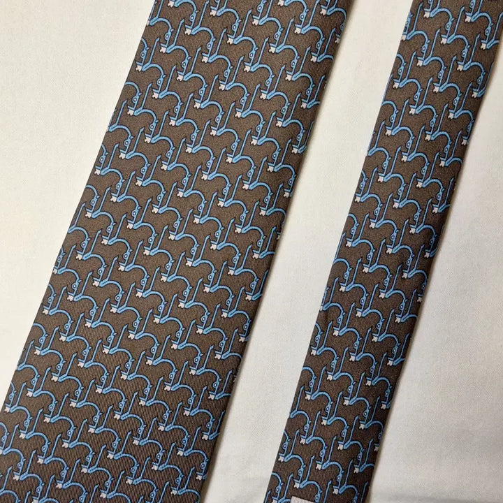 [SOLD OUT] 에르메스 브라운 블루 추상 승마문양 실크 넥타이