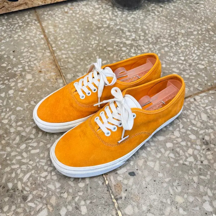 [BUNJANG] Vans Authentic Pig Suede Sneakers / 반스 어센틱 피그 스웨이드 데저트 썬