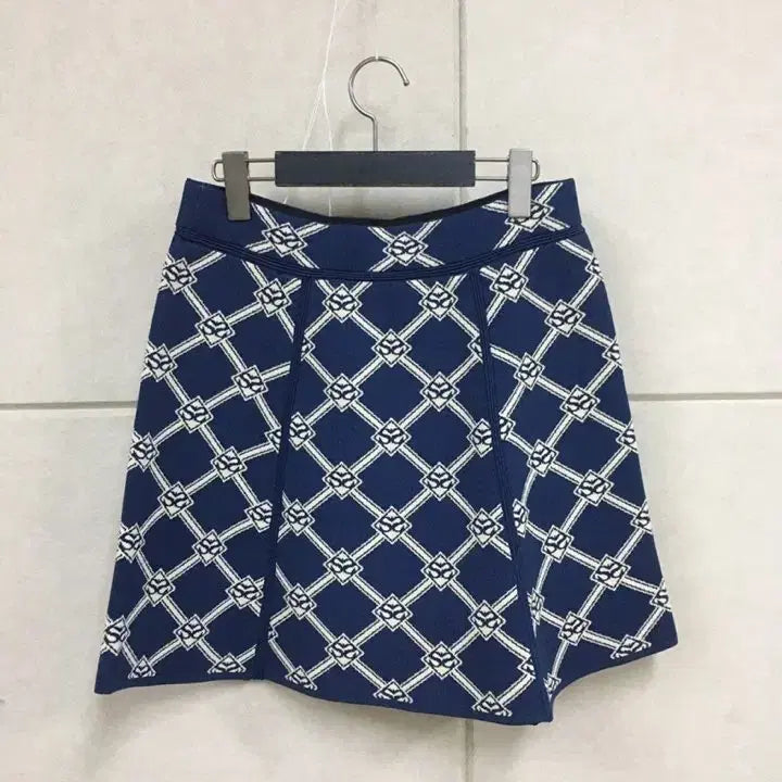 [SOLD OUT] (미사용)산드로 정품 네이비 패턴 크롭 반팔 가디건 스커트 셋업 투피