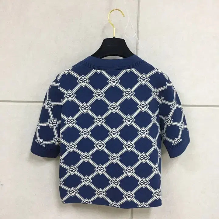[SOLD OUT] (미사용)산드로 정품 네이비 패턴 크롭 반팔 가디건 스커트 셋업 투피