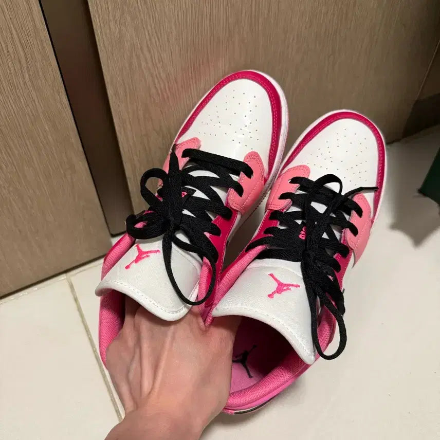 [BUNJANG] Nike Jordan Low Rush Pink Sneakers / 조던 로우 러쉬핑크 240 245