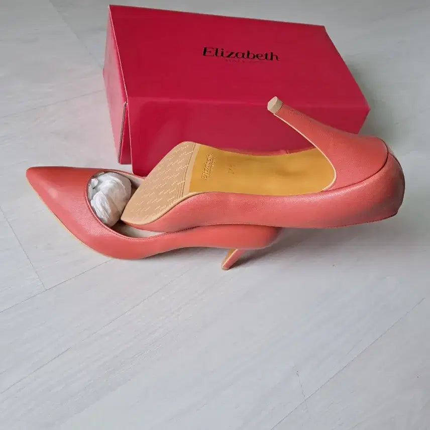 [SOLD OUT] 엘리자벳 오렌지색 여성 펌프스힐 새상품 255mm, 9cm