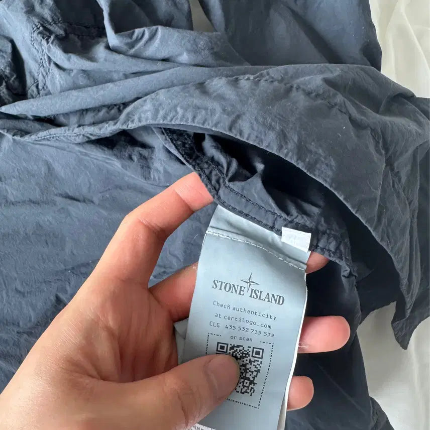 [BUNJANG] Stone Island Ghost Overshirt with Soft Feel and Pockets - Black / xl)25ss 스톤아일랜드 고스트 오버셔츠 소프트 필 앤 포켓 블랙
