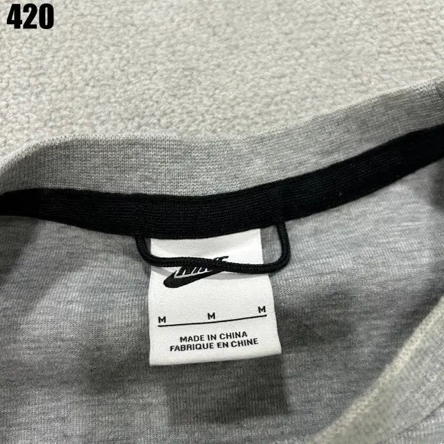 [BUNJANG] Nike Tech Fleece Sweatshirt Gray / 나이키 Tech Fleece 맨투맨 회색