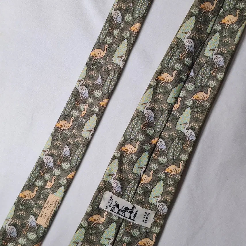 [BUNJANG] Hermès Forest Pattern Silk Tie / 에르메스 카키 버드 포레스트패턴 실크 넥타이