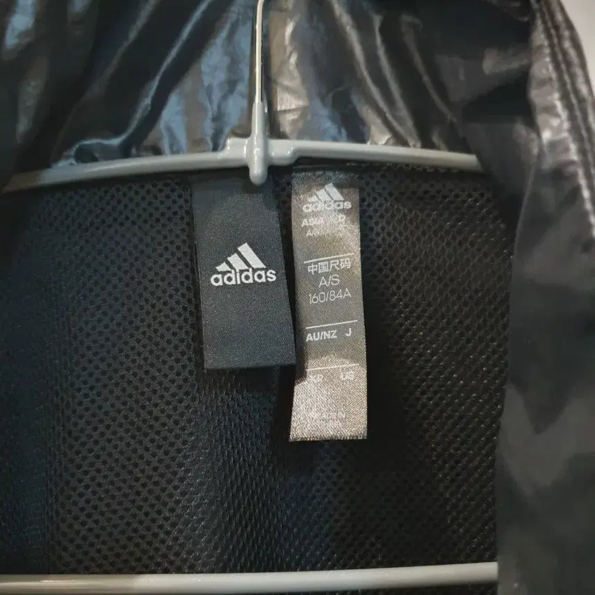 [BUNJANG] Adidas Black Windbreaker Jacket / 아디다스 블랙 바람막이 자켓