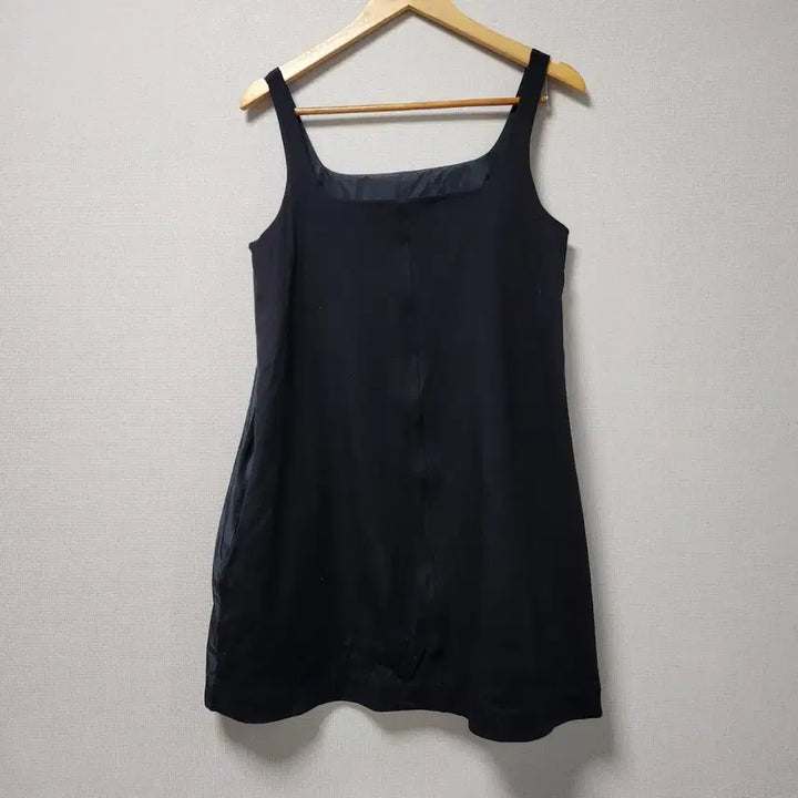 [SOLD OUT] [M] COS 코스 민소매 원피스