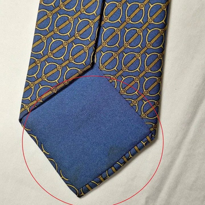 [SOLD OUT] 에르메스 블루 브라운 버클패턴 실크 넥타이