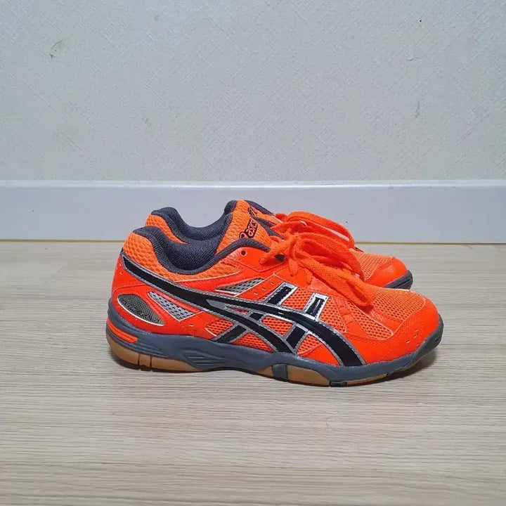 [BUNJANG] Asics Rotelybre Athletic Training Shoes 225 / 아식스 로테리브레 체대입시화 225