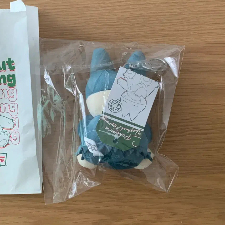 [SOLD OUT] [BUNJANG] Krispy Kreme x Pokemon Munchlax Keyring / [새상품] 크리스피도넛 콜라보 먹고자 키링