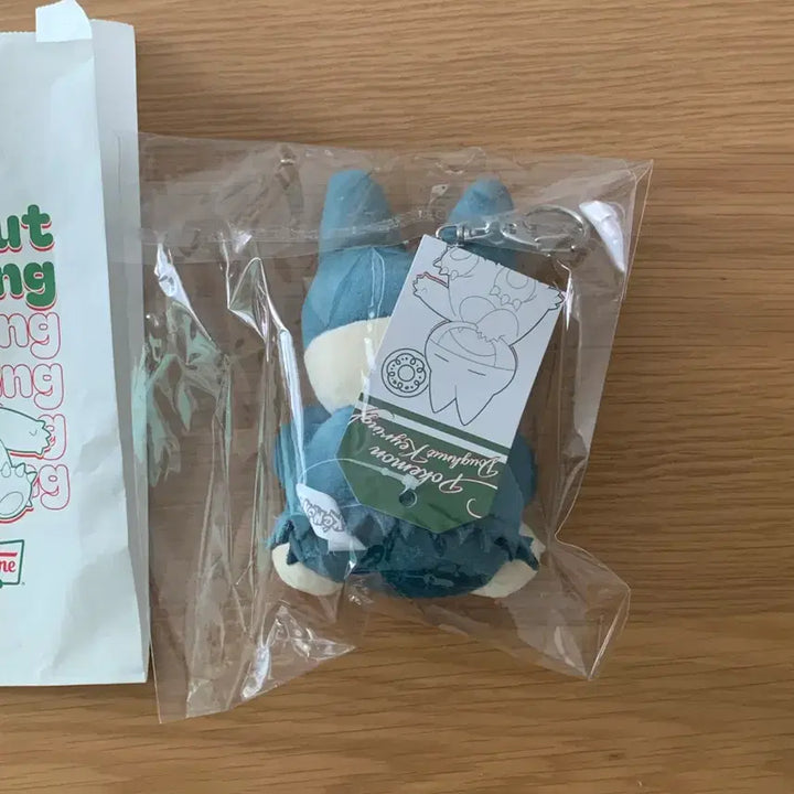 [SOLD OUT] [BUNJANG] Krispy Kreme x Pokemon Munchlax Keyring / [새상품] 크리스피도넛 콜라보 먹고자 키링