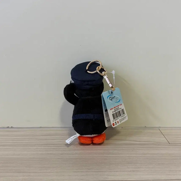 [BUNJANG] Pingu Police Officer Doll Keychain / 핑구 경찰관 인형 키링
