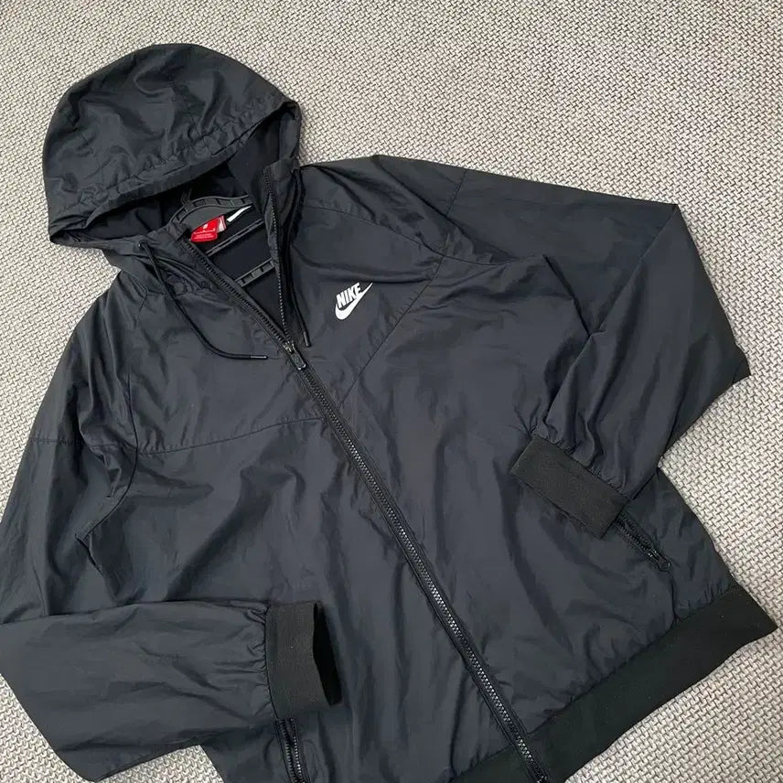 [SOLD OUT] M 나이키 윈드러너 바람막이 자켓 B.6255