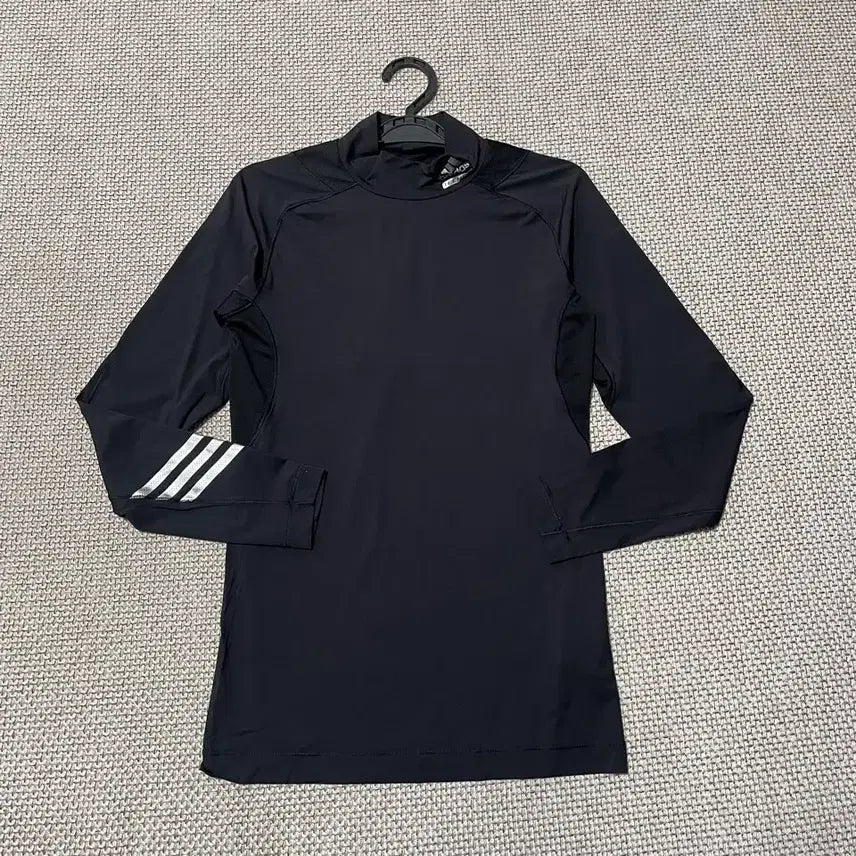 [BUNJANG] Adidas CLIMACOOL Mock Neck Functional T-shirt / M 아디다스 CLIMACOOL 목폴라 기능티 B.7701