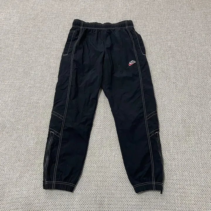 [BUNJANG] Nike Heritage Woven Training Pants - S Size / S 나이키 우븐 헤리티지 트레이닝복 바지 B.6031