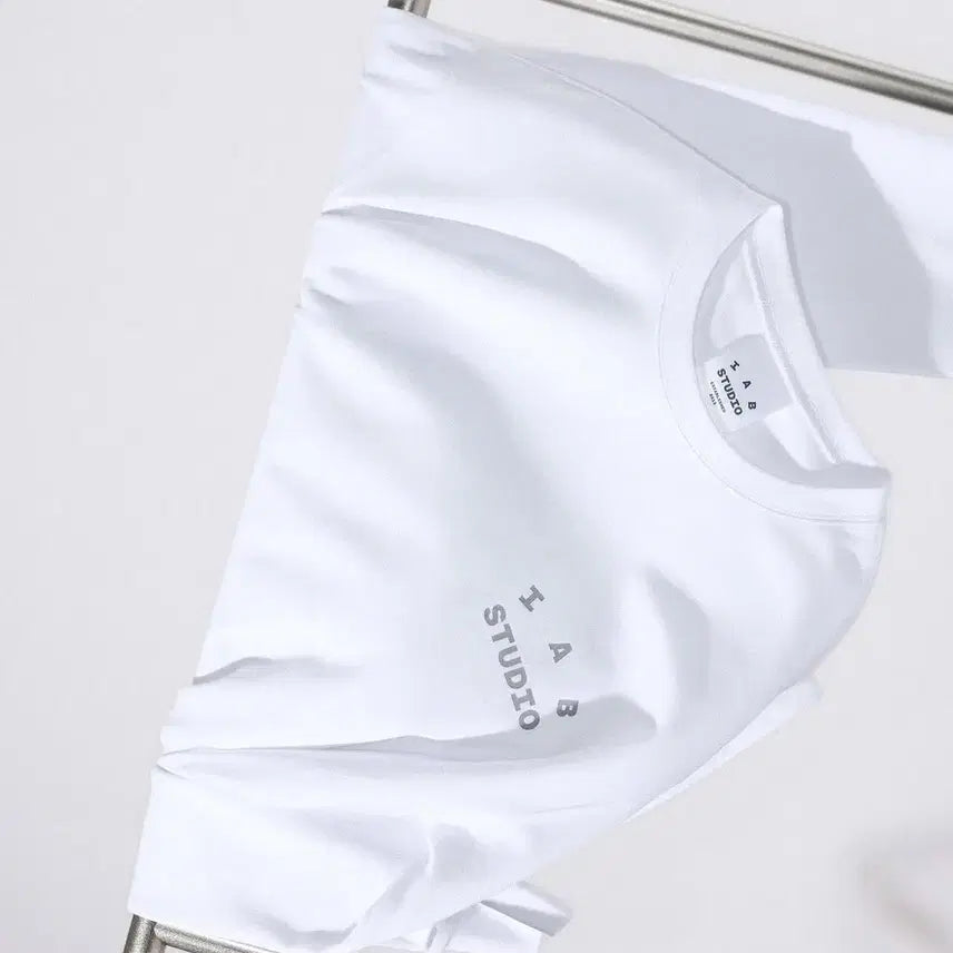 [SOLD OUT] L, XL) 아이앱 스튜디오 아이앱 롱슬리브 화이트 - 26SS