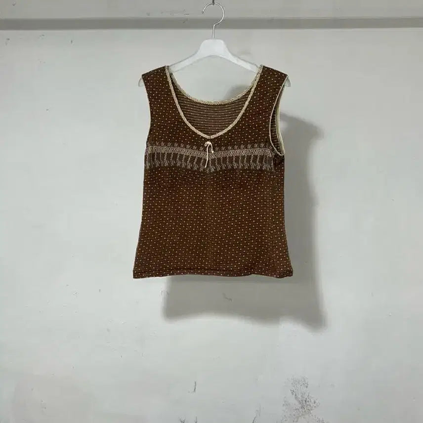 [SOLD OUT] vtg top
