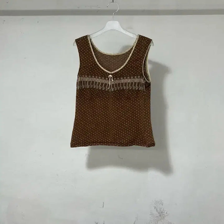[SOLD OUT] vtg top