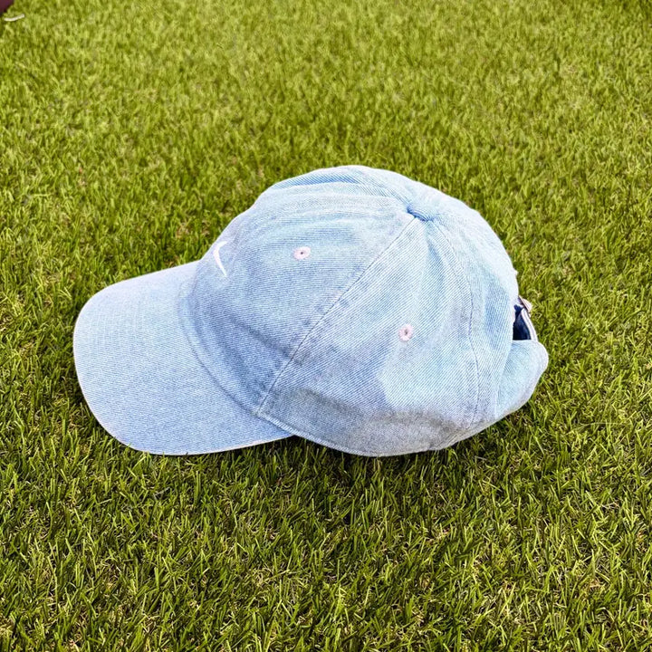 [BUNJANG] Nike Club Unstructured Light Wash Denim Cap / 나이키 클럽 언스트럭처 연청 데님 캡