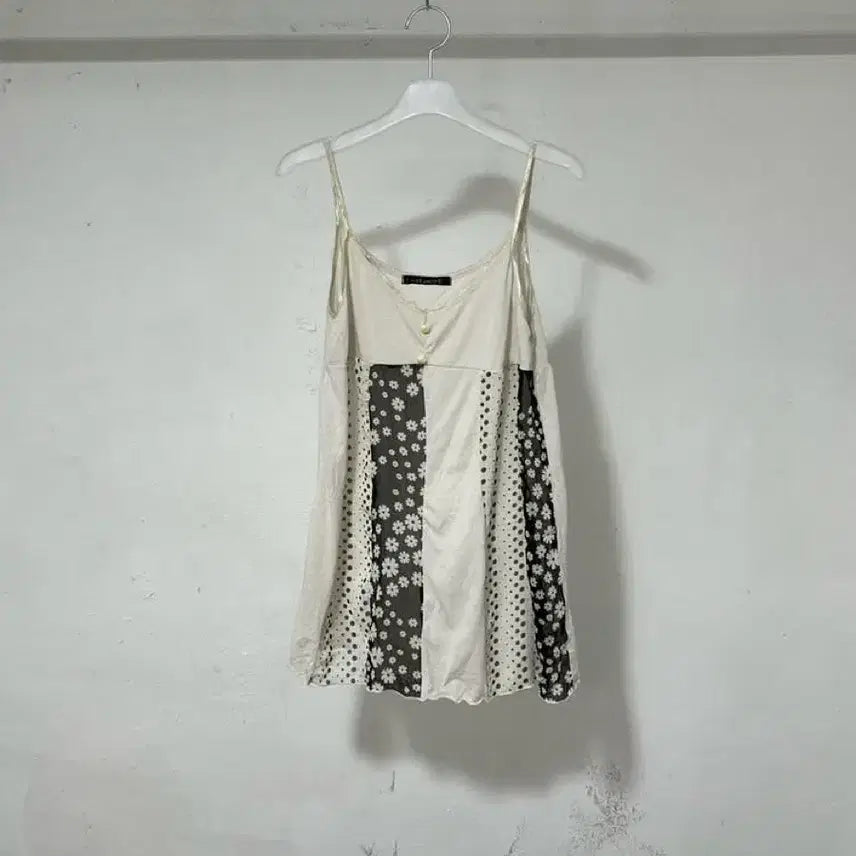 [SOLD OUT] vtg top
