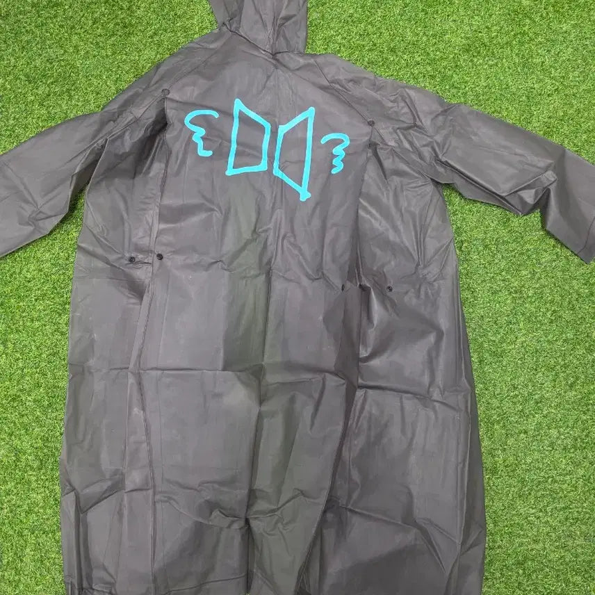 [BUNJANG] BTS RM Raincoat / 방탄 RM 김남준 우비 (레인코트)