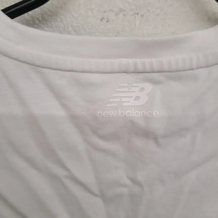 [BUNJANG] New Balance Crop T-Shirt / [85/XS] 뉴발란스 크롭 반팔티 티셔츠