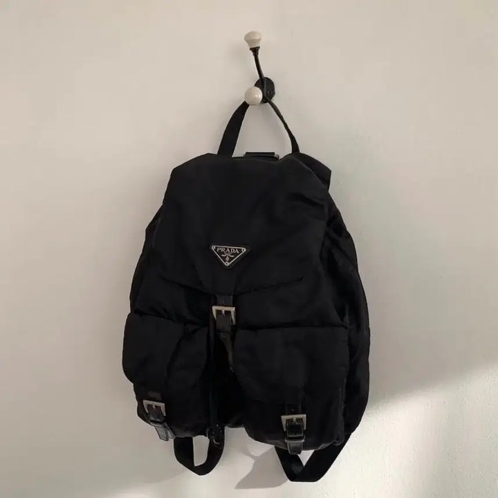 [BUNJANG] Prada Vintage Medium Backpack / 프라다 빈티지 백팩 미디움