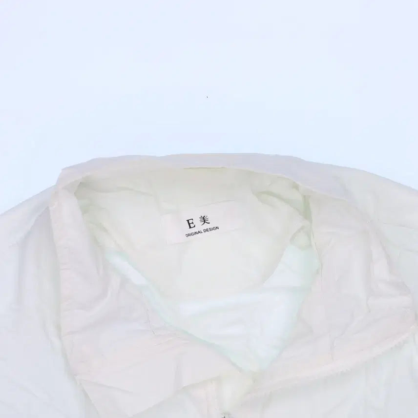 [BUNJANG] 실측확인 빈티지 여성 크롭 바람막이 0416M / 실측확인 빈티지 여성 크롭 바람막이 0416M