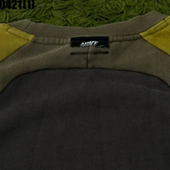 [SOLD OUT] 나이키 맨투맨