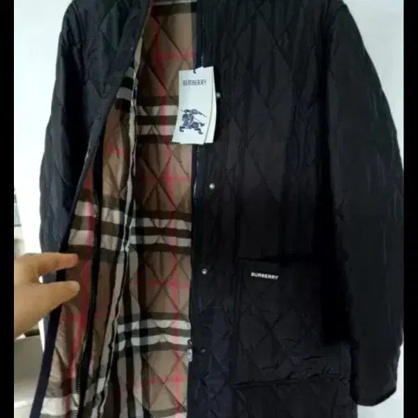 [SOLD OUT] 새제품)버버리 파크게이트 퀼팅 후드 자켓 L77~88