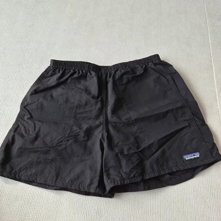 [SOLD OUT] 파타고니아 반바지