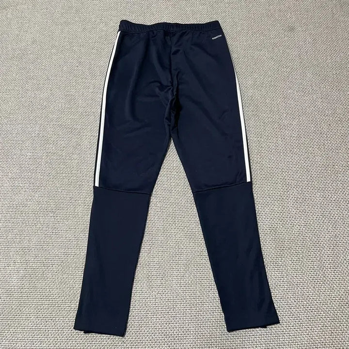 [BUNJANG] Adidas Training Pants L / L 아디다스 트레이닝복 바지 하의 B.7591