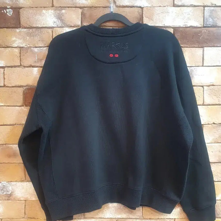 [BUNJANG] Markus Lupfer Printed Black Sweatshirt / 마커스루퍼  프린팅 블랙 맨투맨