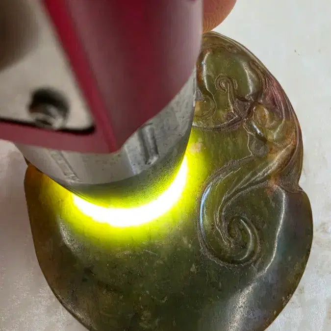 [BUNJANG] Unidentified Brand Tiger Jade Ornament / 고옥에강옥 맹호옥