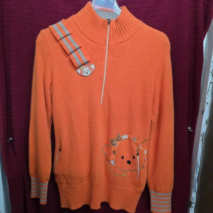 [BUNJANG] Passardi Orange Character Half-Zip Windproof Long Knit / Passardi 오렌지색 캐릭터 반집업 방풍롱니트.   /16